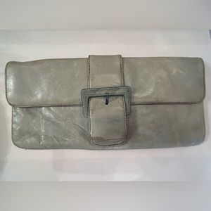 Hobo International Clutch